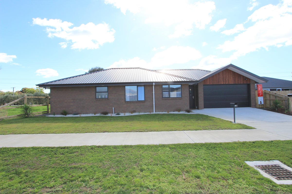 18 Harvard Road, Burleigh, Blenheim - Carousel 15