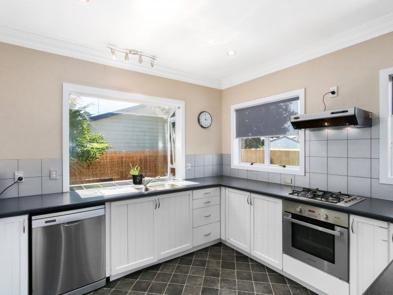 45A Park Road, Greenmeadows, Napier - Carousel 21