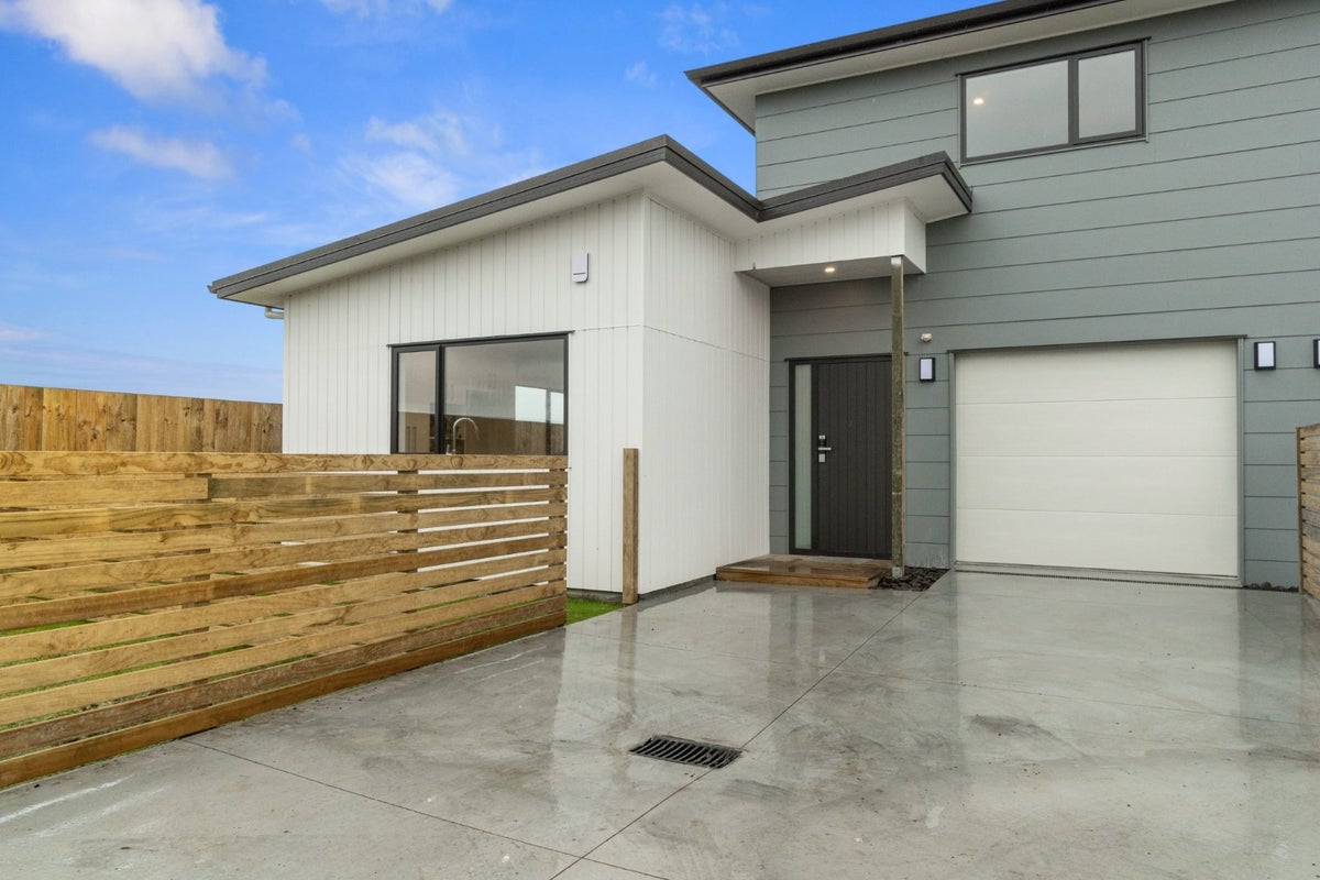 3/10 Ekara Road, Flagstaff, Hamilton - Carousel 2