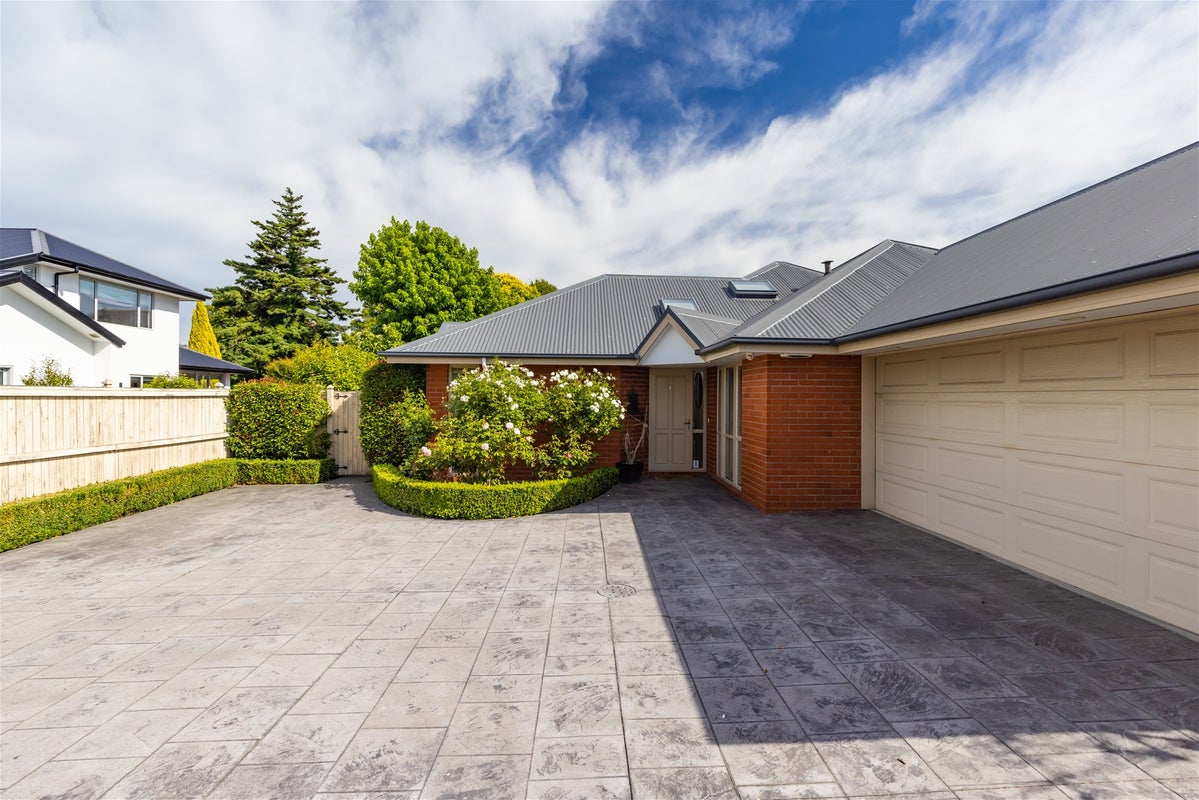 19 Blighs Road, Strowan, Christchurch - Carousel 2