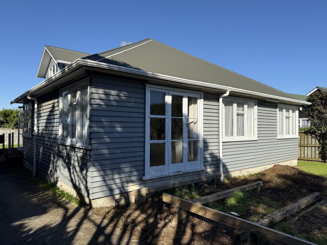 32 Aliford Avenue, One Tree Hill, Auckland - Carousel 2