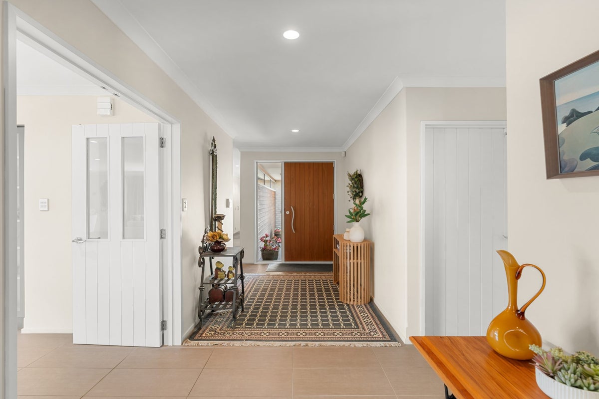 17 Longspur Avenue, Wigram, Christchurch - Carousel 2