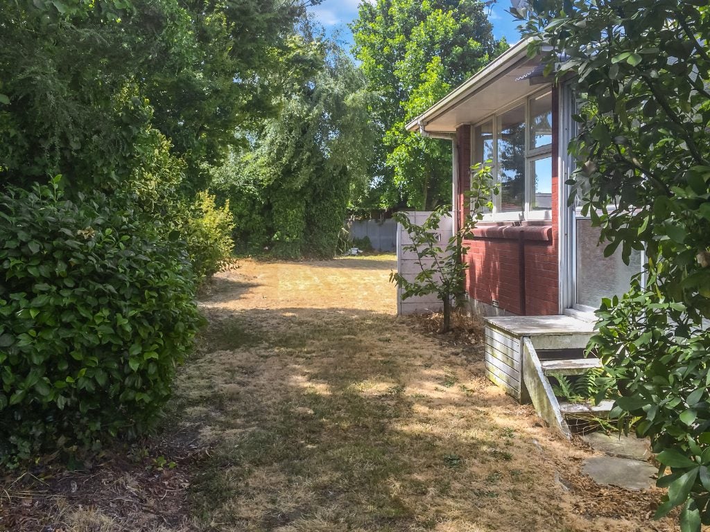 24 Harrowdale Drive, Avonhead, Christchurch - Carousel 2