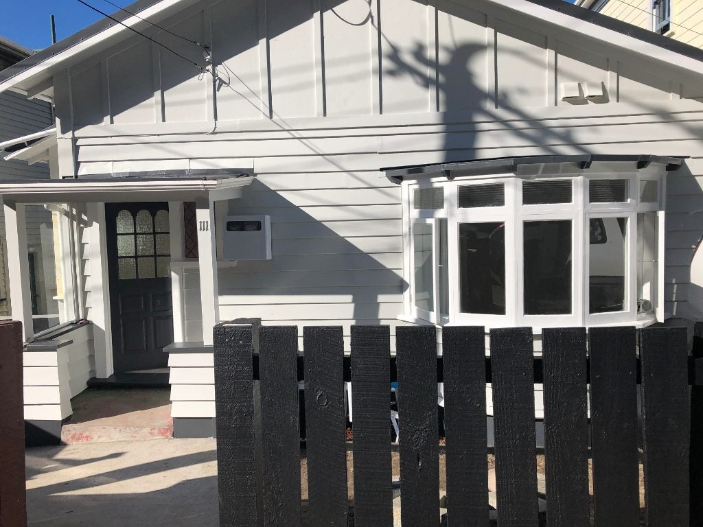 111 Grant Road, Thorndon, Wellington - Carousel 1