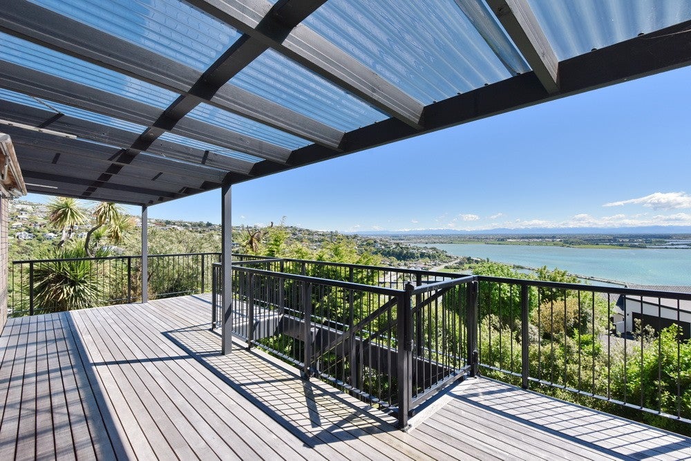 16 Inverness Lane, Redcliffs, Christchurch - Carousel 1