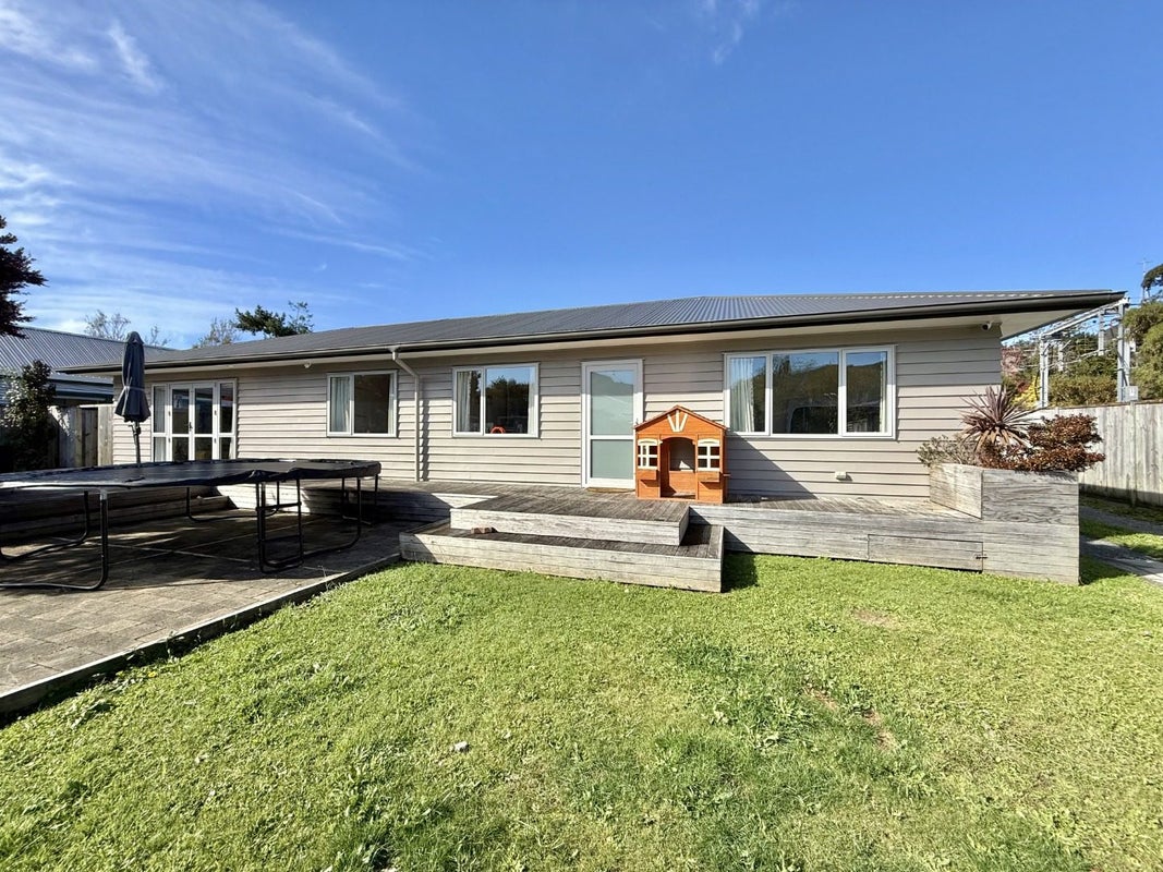 250A Fergusson Drive, Heretaunga, Upper Hutt - Carousel 1