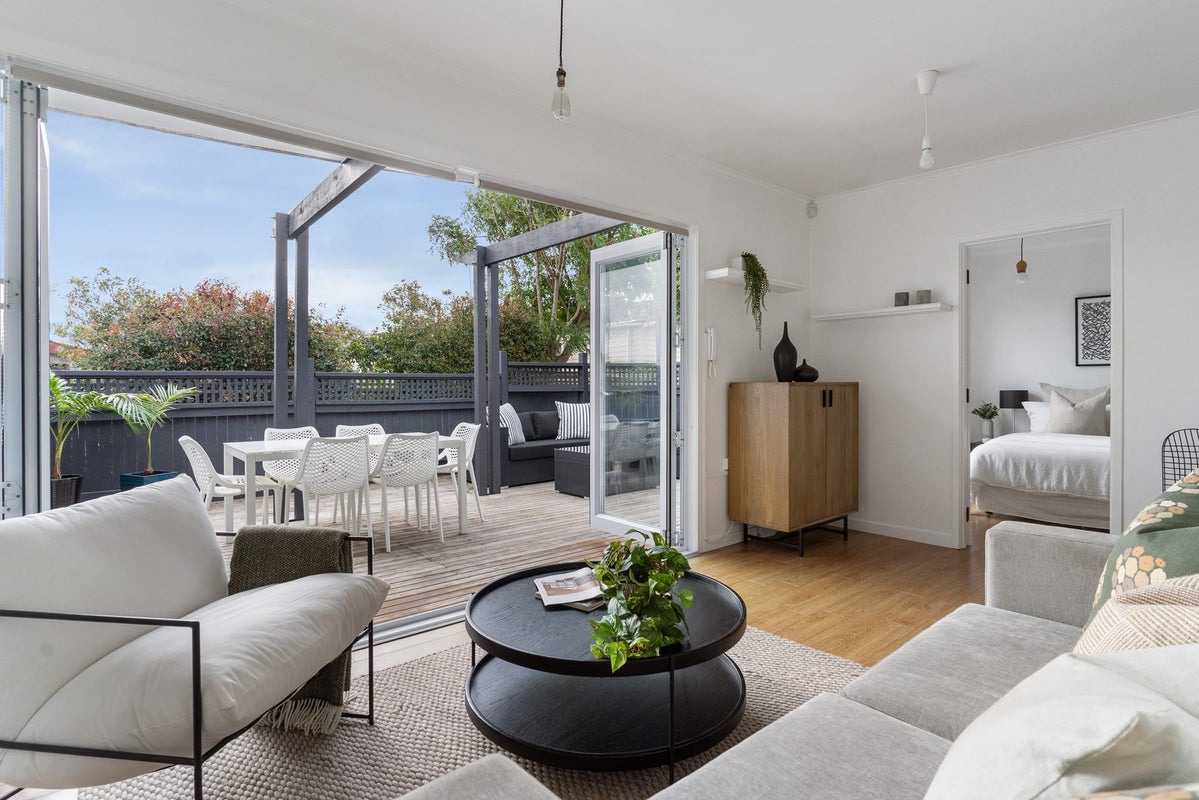 263B Mount Albert Road, Wesley, Auckland - Carousel 1