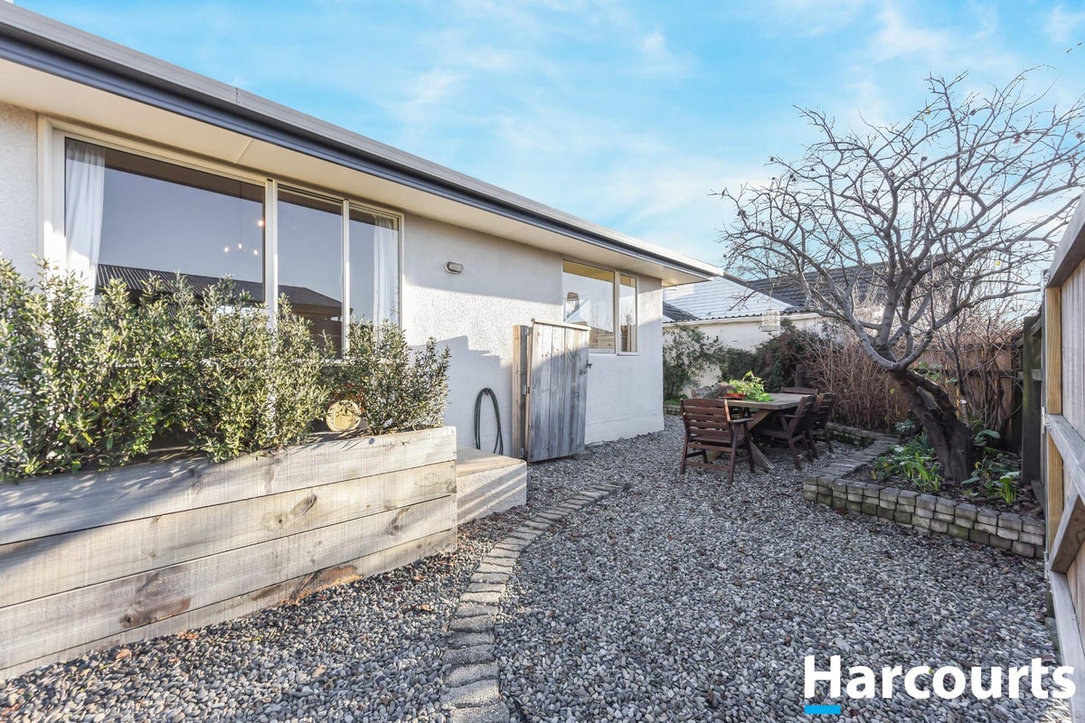1/9A Ngaio Street, Wainuiomata, Lower Hutt - Carousel 2