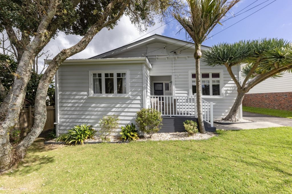 2 Jubilee Avenue, Onehunga, Auckland - Carousel 21