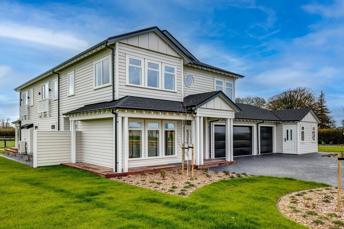 4 Sunline Drive, Leamington, Cambridge - Carousel 2