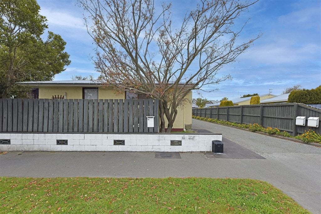 1/76 Nursery Road, Phillipstown, Christchurch - Carousel 1