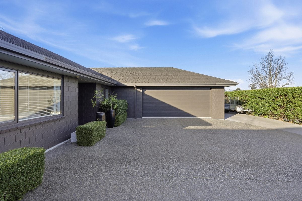 43 Inverness Drive, Pyes Pa, Tauranga - Carousel 34