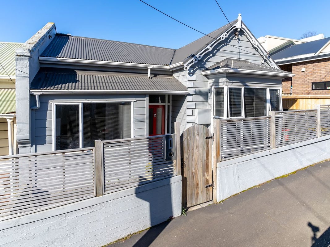 11 Fernhill Street, Dunedin Central, Dunedin - Carousel 23
