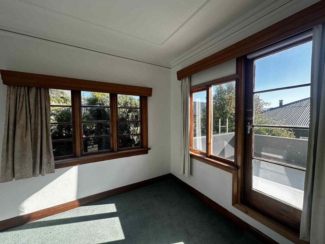 11 Albert Street, Saint Clair, Dunedin - Carousel 18