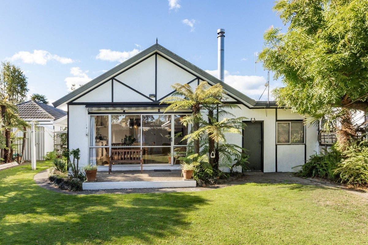 1/26 Herrick Street, MAREWA, NAPIER - Carousel 2