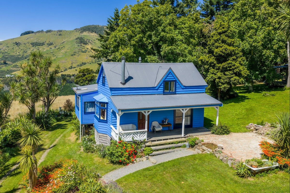 342 Le Bons Bay Road, Le Bons Bay, Akaroa - Carousel 1