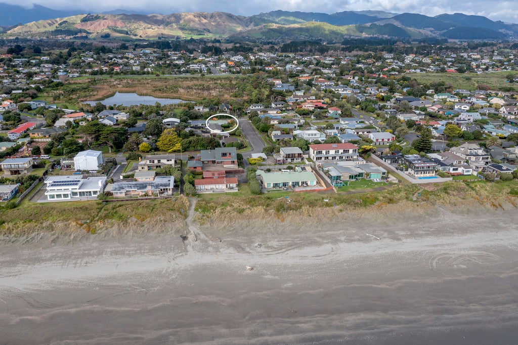 3A Fenside STREET, WAIKANAE BEACH, WAIKANAE - Carousel 14