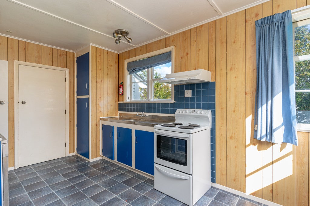 14 Fox Street, Featherston, Featherston - Carousel 2