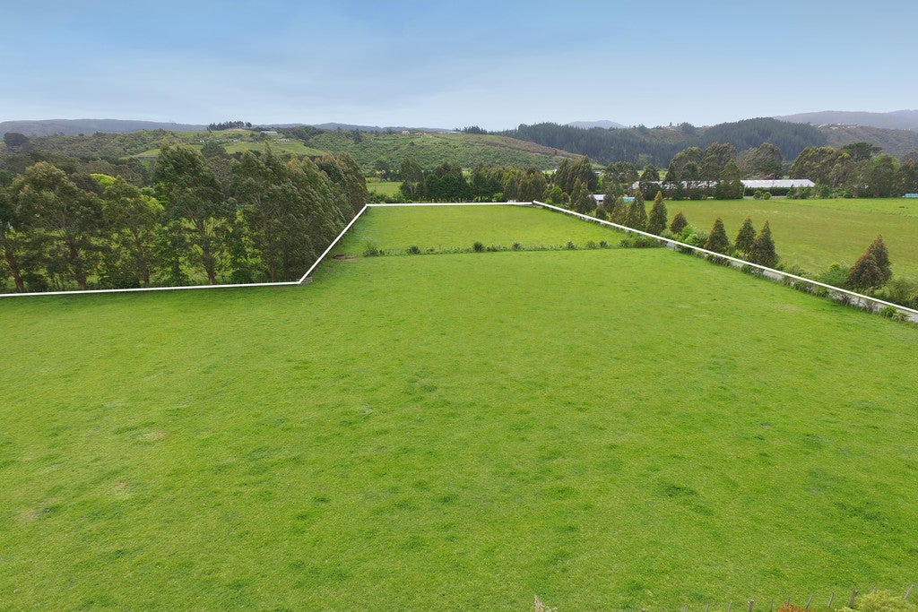 101 Parkes Line Road, Maymorn, Upper Hutt - Carousel 2