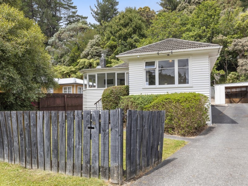 78 Hine Road, Wainuiomata, Lower Hutt - Carousel 15