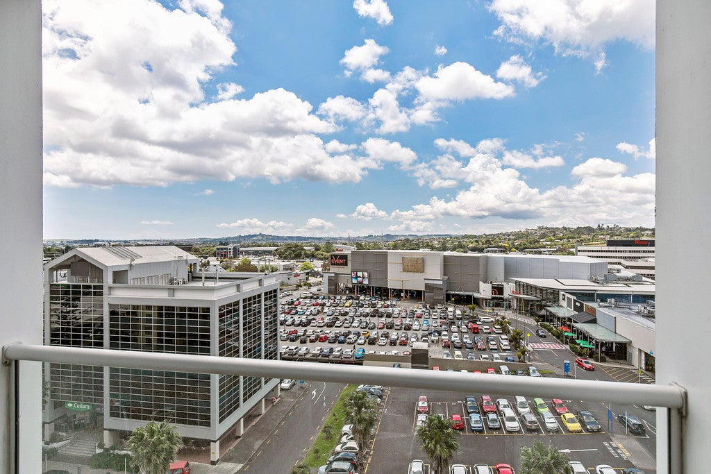 806/17 Osterley Way, MANUKAU, AUCKLAND - Carousel 16