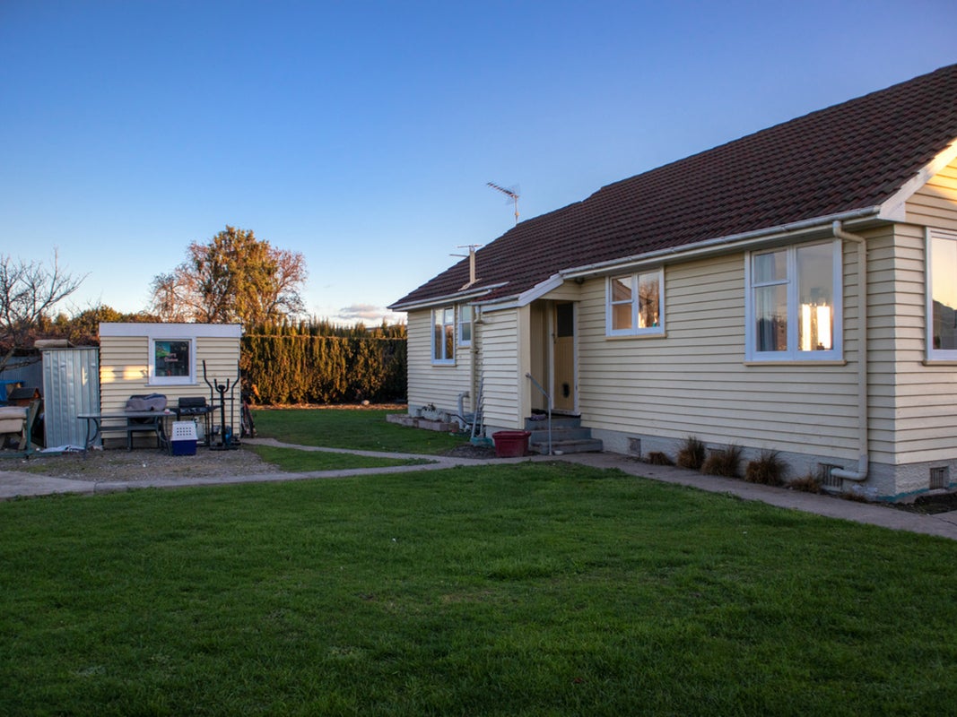 10 Smith Avenue, Mayfield, Blenheim - Carousel 13