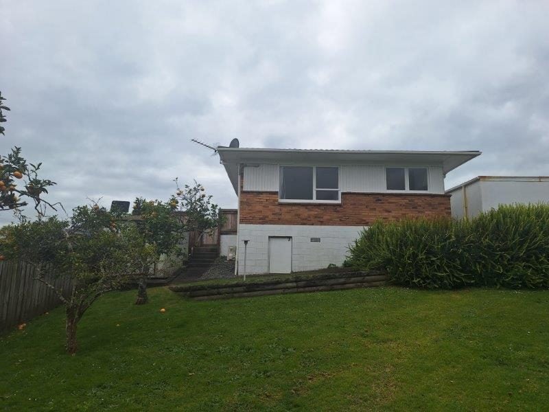 0 Willoughby Street, Halcombe, Halcombe - Carousel 2