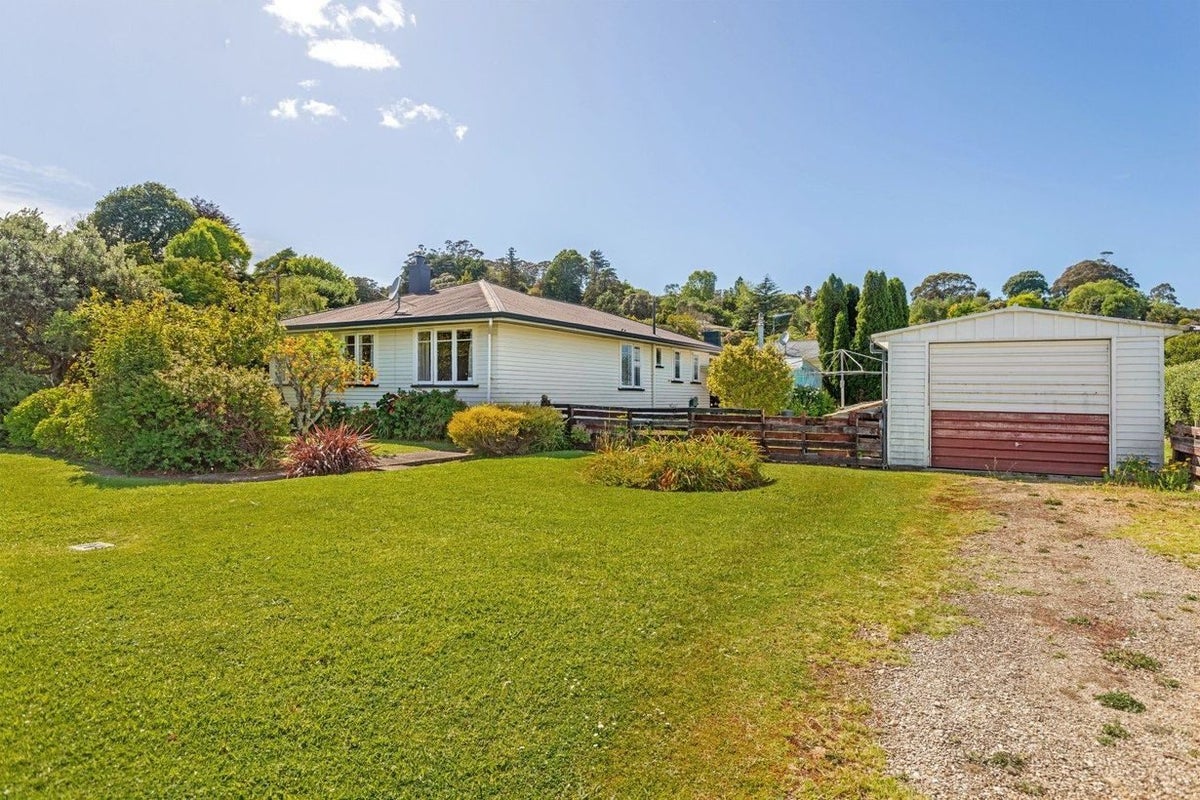 4 James Street, Mangapapa, Gisborne - Carousel 18