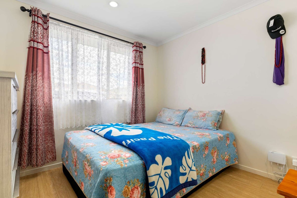 14 Serenity Place, Otara, Auckland - Carousel 2
