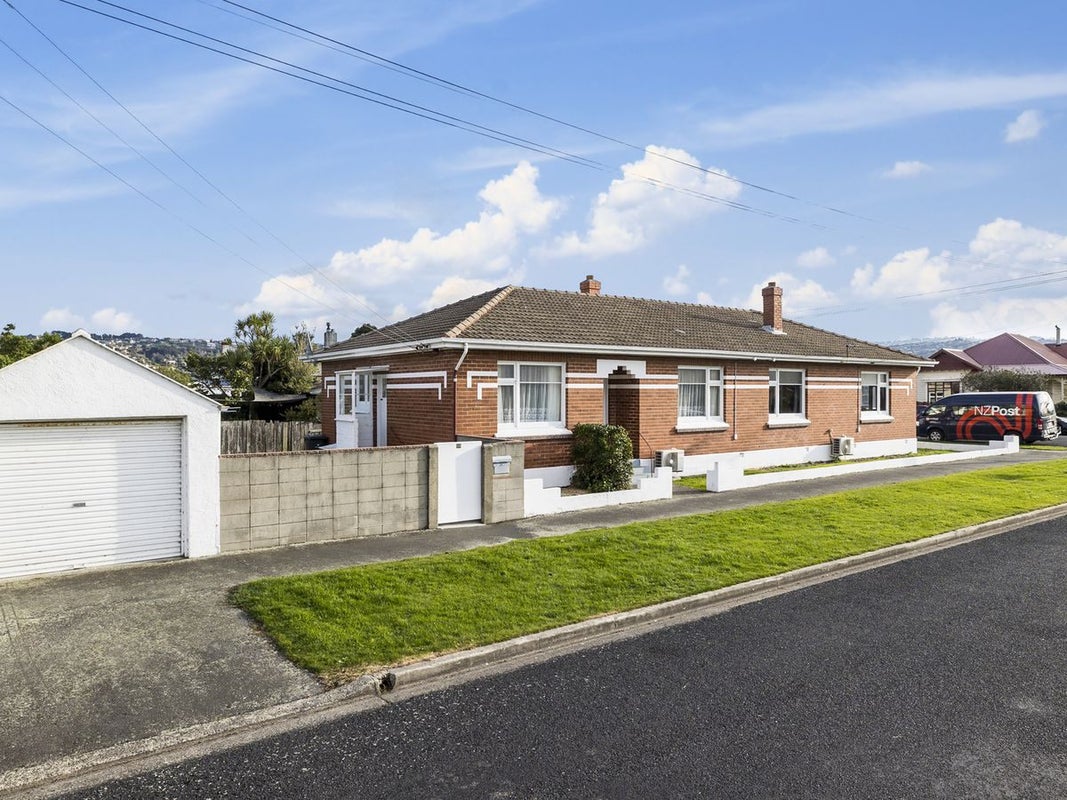 23 Bellona Street, Saint Kilda, Dunedin - Carousel 1