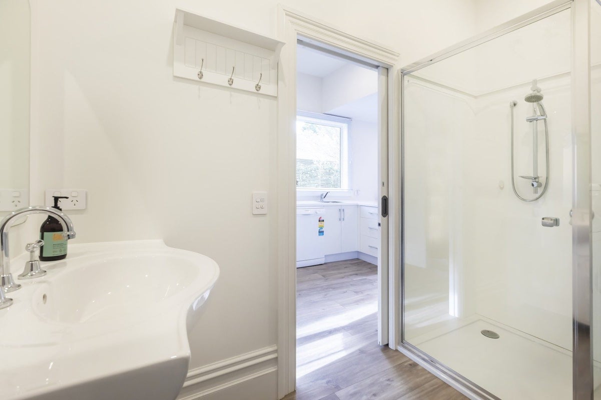 1A Woodbridge Road, Cashmere, Christchurch - Carousel 27