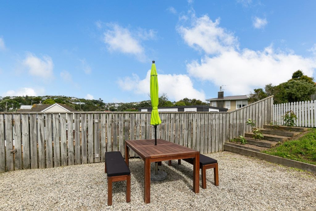 35B Bracken Road, Paparangi, Wellington - Carousel 19