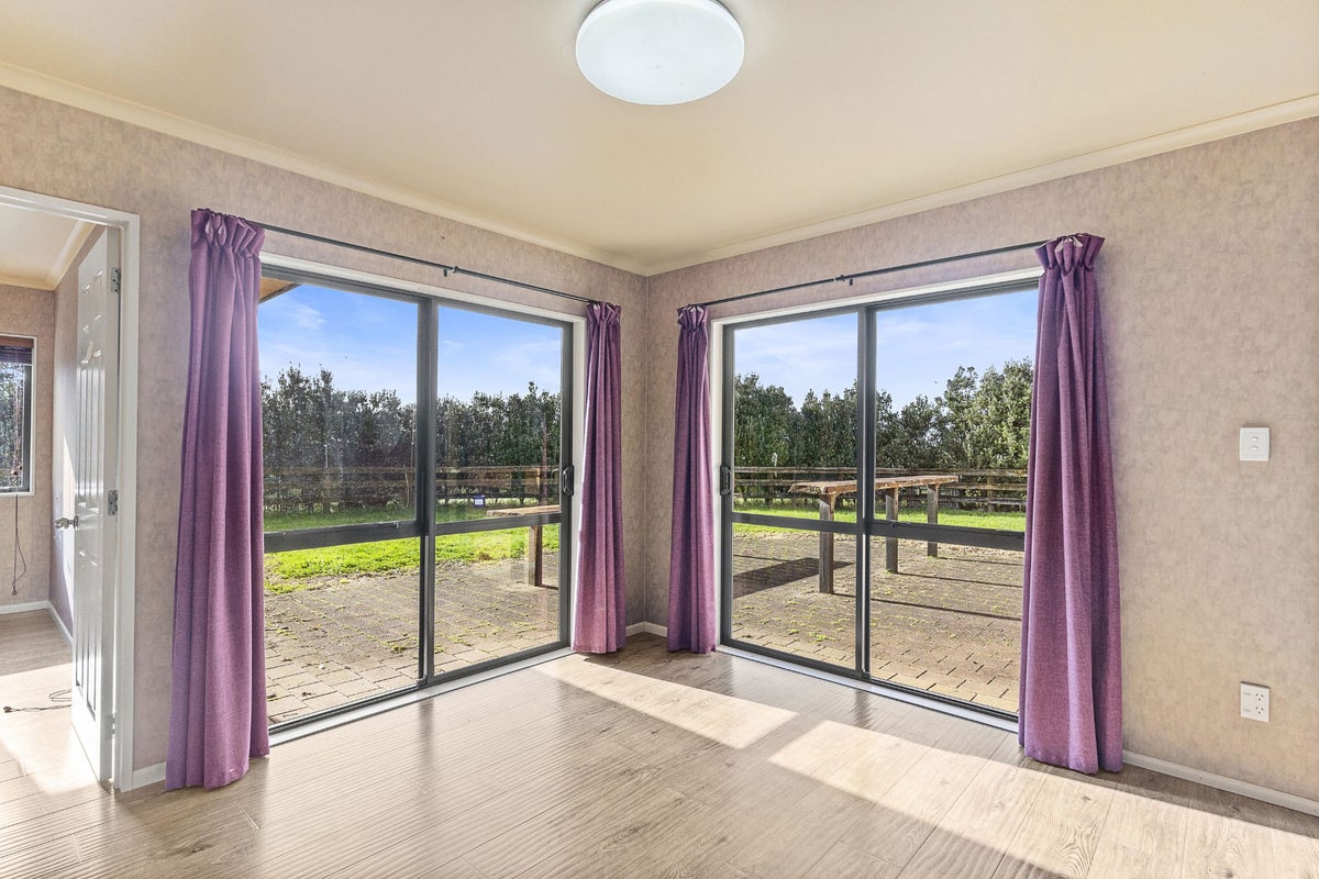 424 Seagrove Road, Waiau Pa, Pukekohe - Carousel 2