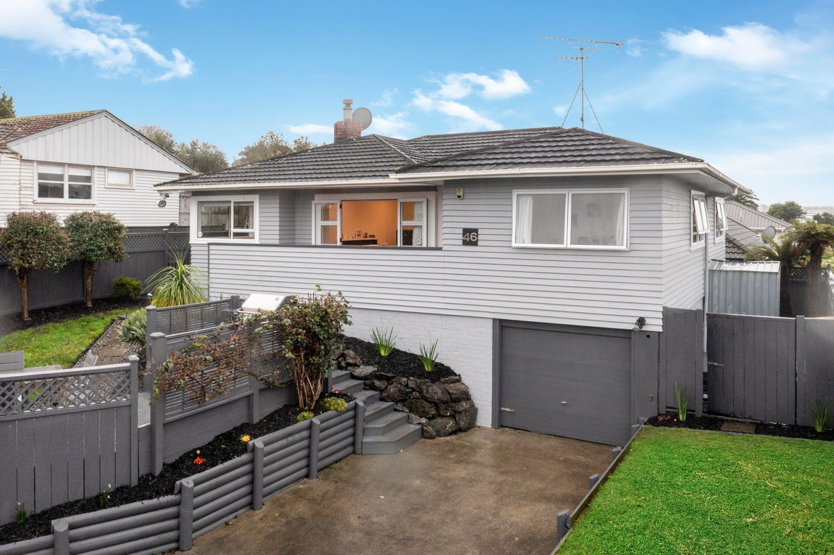 46 Andrew Road, Howick, Auckland - Carousel 30