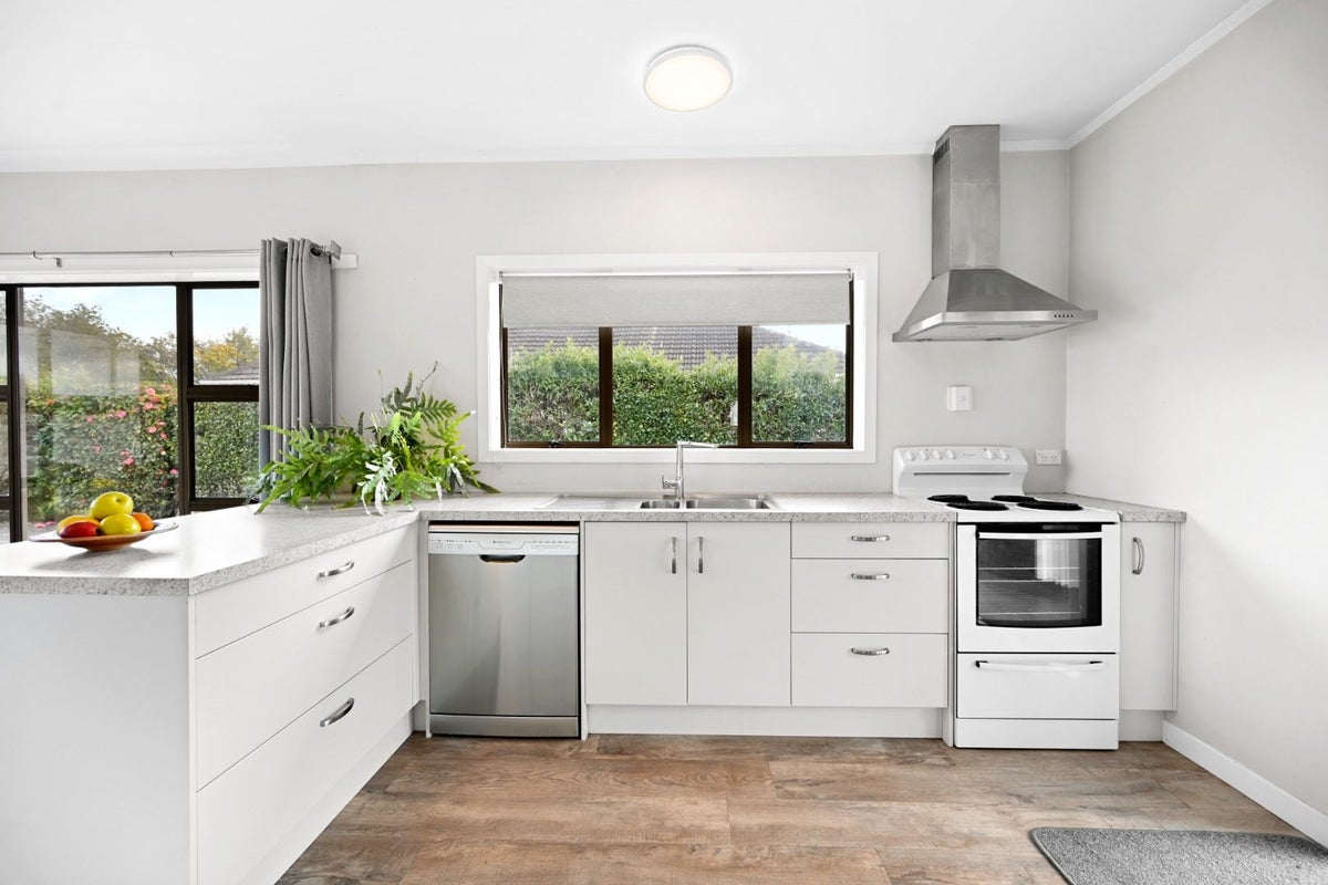 306 Te Rapa Road, Beerescourt, Hamilton - Carousel 2