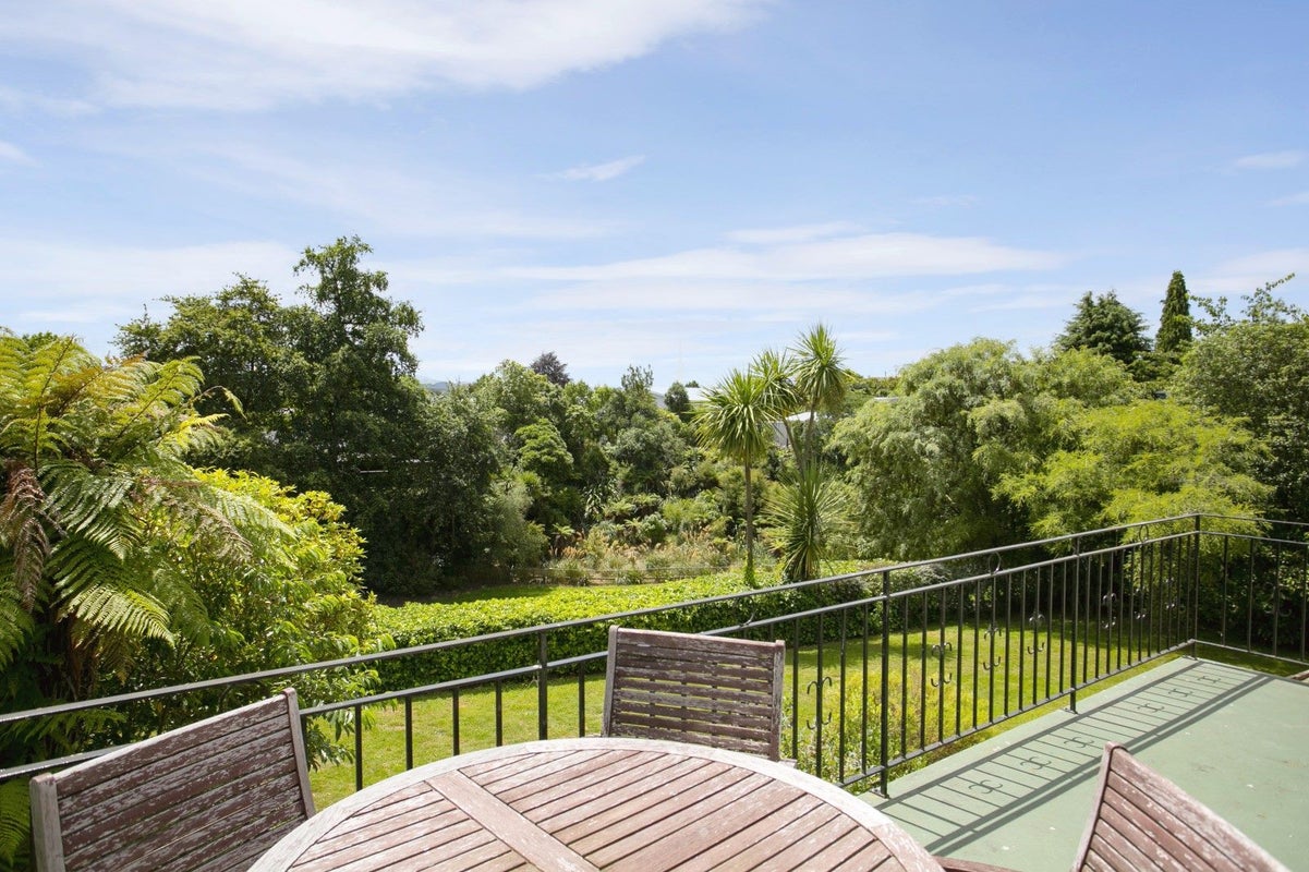 9 Hilden Place, Hilltop, Taupo - Carousel 2