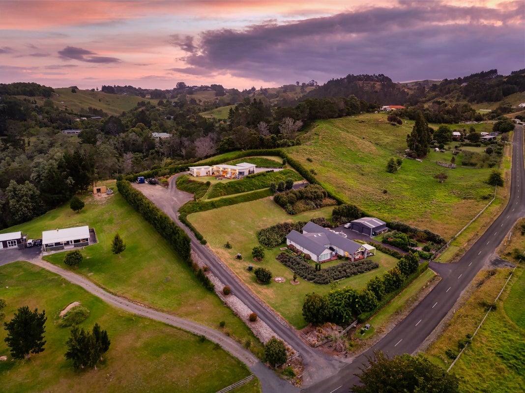 33 Hakao Road, Minden, Tauranga - Carousel 43
