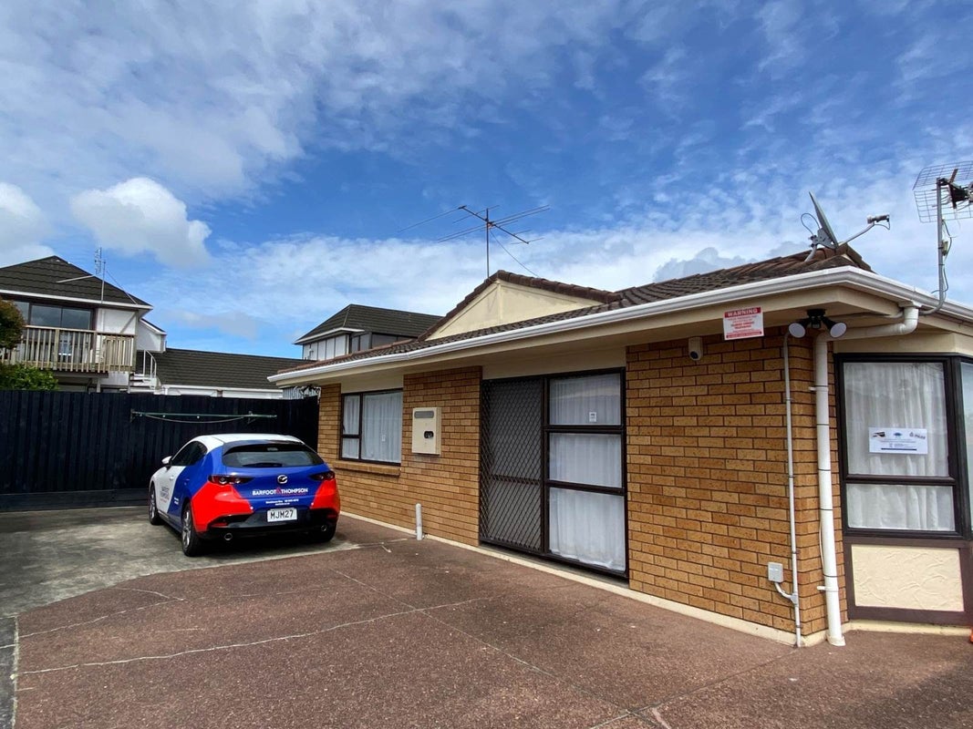 2/461 Blockhouse Bay Road, Blockhouse Bay, Auckland - Carousel 1