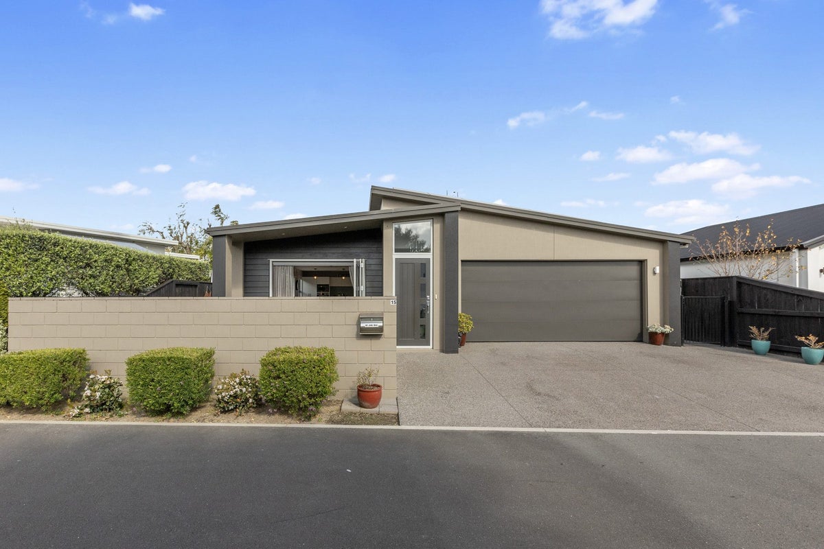15 Aubrey Way, Brookfield, Tauranga - Carousel 23
