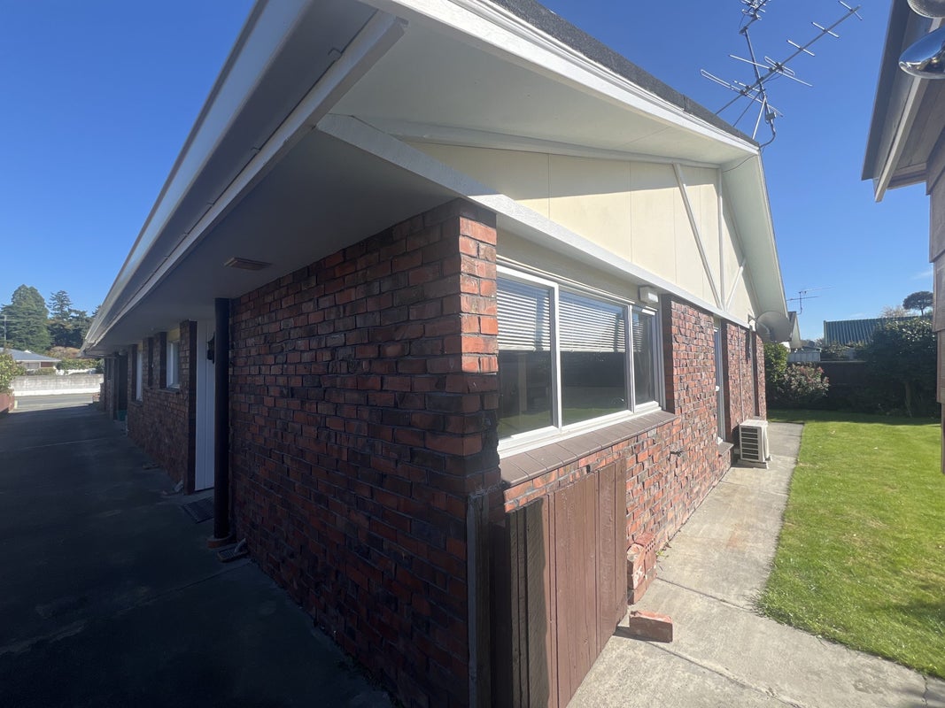 44A Queens Drive, Allenton, Ashburton - Carousel 1