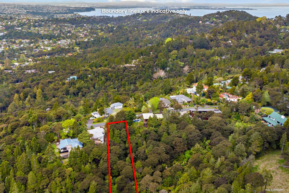44 Tawini Road, Titirangi, Auckland - Carousel 2
