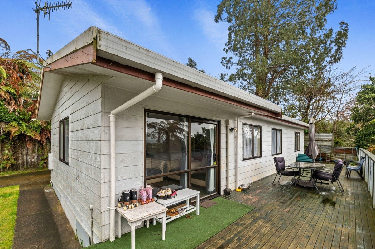 85A Gordon Road, Western Heights, Rotorua - Carousel 1