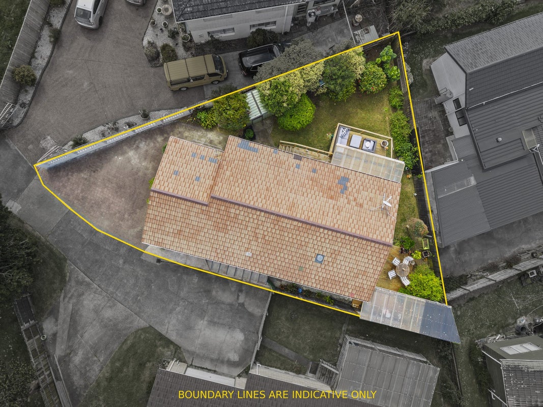 1/23 Diorella Drive, Clover Park, Auckland - Carousel 2