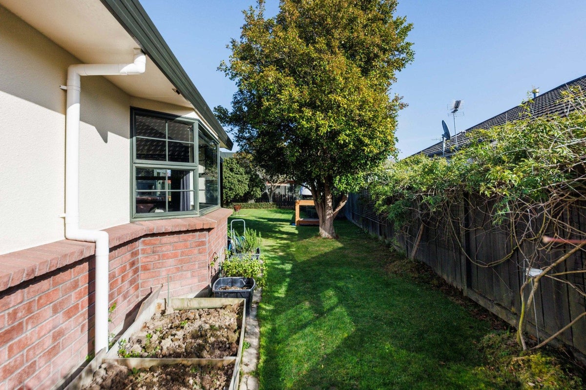 3 Montana Way, Milson, Palmerston North - Carousel 22