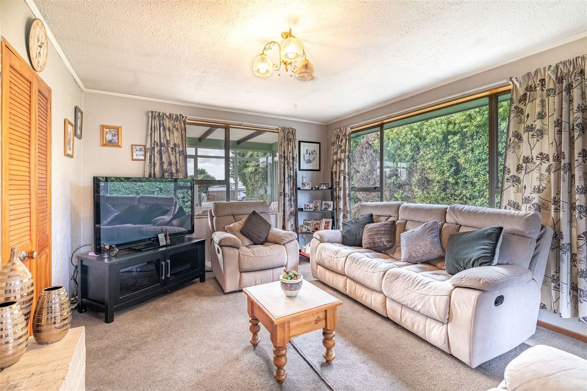 121 Earn Street, Appleby, Invercargill - Carousel 2