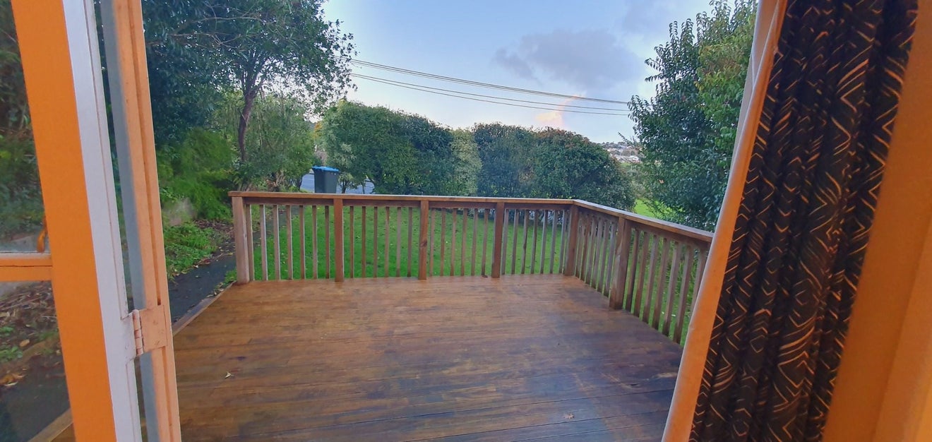 97 Hendry Avenue, Hillsborough, Auckland - Carousel 9