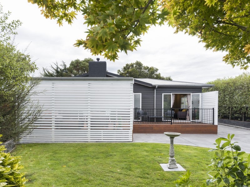 4 Stafford Place, Awapuni, Palmerston North - Carousel 1