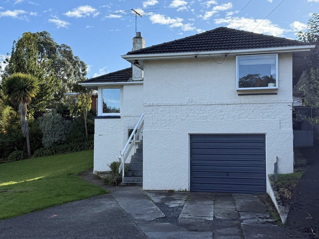 73 Hocken Street, Kenmure, Dunedin - Carousel 1