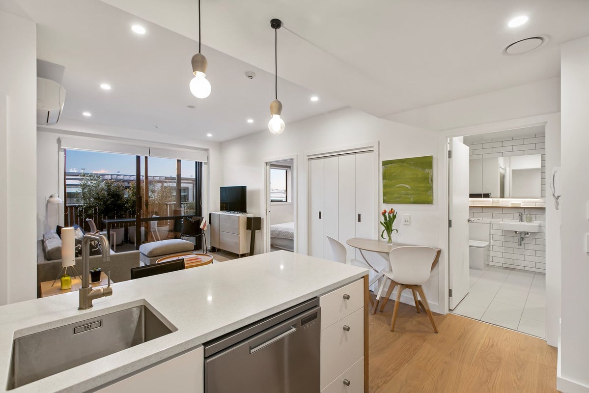 405/30 Enfield Street, Mount Eden, Auckland - Carousel 2