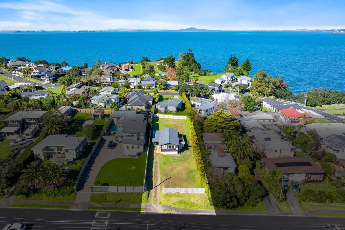 7 Tiri Road, Manly, Whangaparaoa - Carousel 1